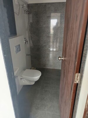 Bathroom in 1 BHK Apartment at Yogi Tower, Borivali West – for Rent