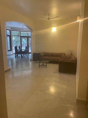 2 BHK Apartment For Rent in Regency Place, Richmond Road