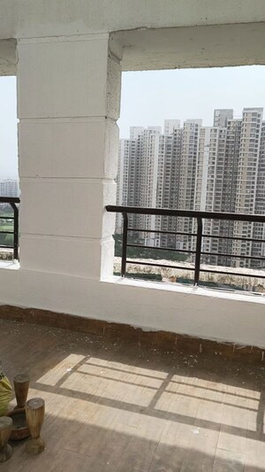 Balcony in 4 BHK Apartment at Jaypee Greens Kalypso Court, Sector 128 – for Rent