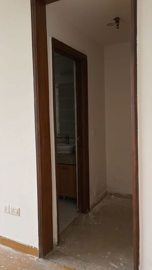 Building Lobby in 4 BHK Apartment at Jaypee Greens Kalypso Court, Sector 128 – for Rent
