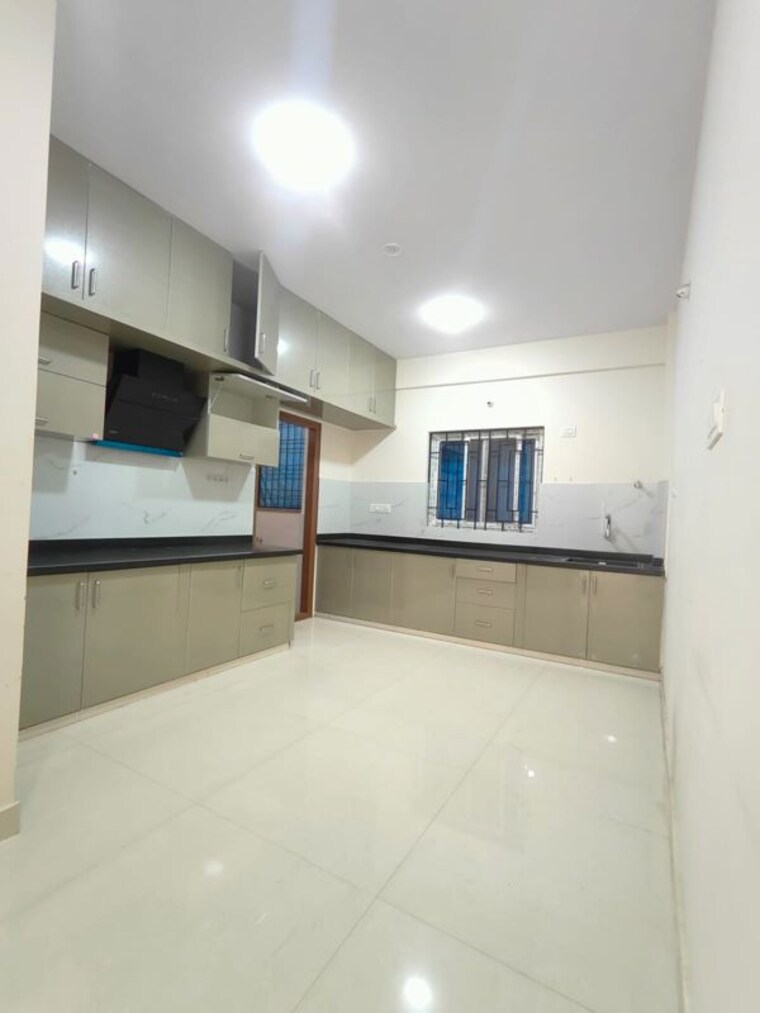 Kitchen, hsr layout sector 3 2 Bedroom 1000 Sq.Ft. Builder Floor In Hsr Layout Sector 3 Bangalore 10572345