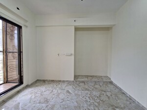 Master Bedroom in 3 BHK Apartment at Larkins Pride Palms, Kolshet Road – for Sale