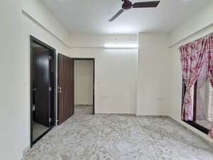 Master Bedroom in 3 BHK Apartment at Larkins Pride Palms, Kolshet Road – for Sale