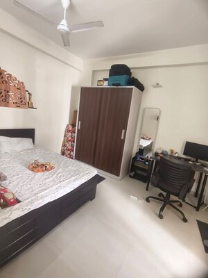 Room in 1 BHK Apartment at Nallagandla – for Rent