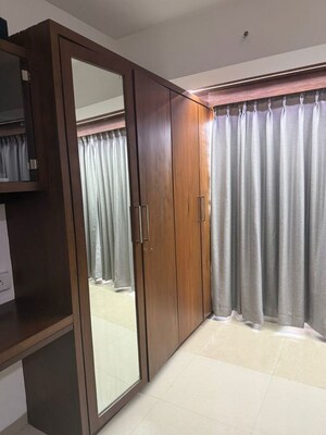 Bedroom in 2 BHK Apartment at Dheeraj Serenity, Santacruz West – for Rent