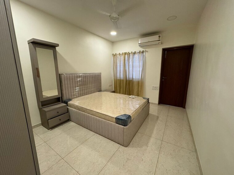 Bedroom, parimal-premises 2 Bedroom 900 Sq.Ft. Apartment In Khar West Mumbai 10572378