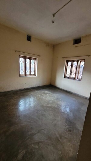 Room in 5 BHK Independent House at Pandra – for Rent