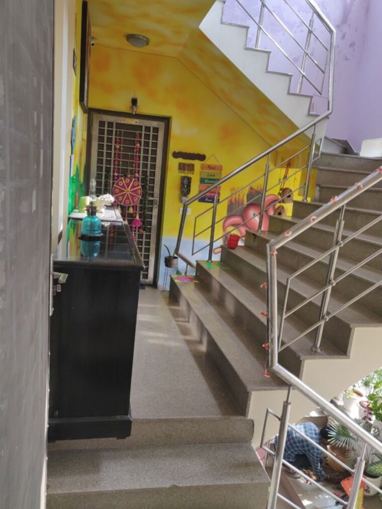 Balcony, sector 48 3 Bedroom 1200 Sq.Ft. Builder Floor In Sector 48 Gurgaon 10572388