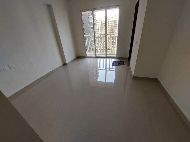 Room, dosti-tulip 2 Bedroom 583 Sq.Ft. Apartment In Balkum Pada Thane 10572400