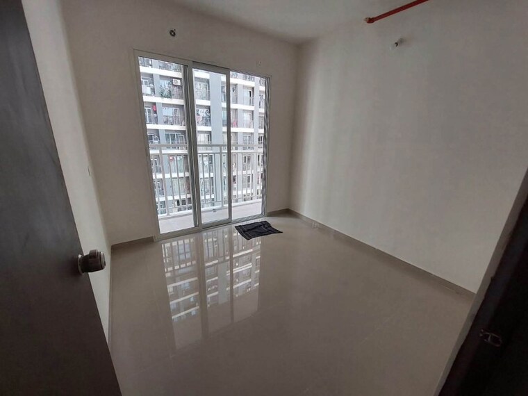 Room, dosti-tulip 2 Bedroom 583 Sq.Ft. Apartment In Balkum Pada Thane 10572400