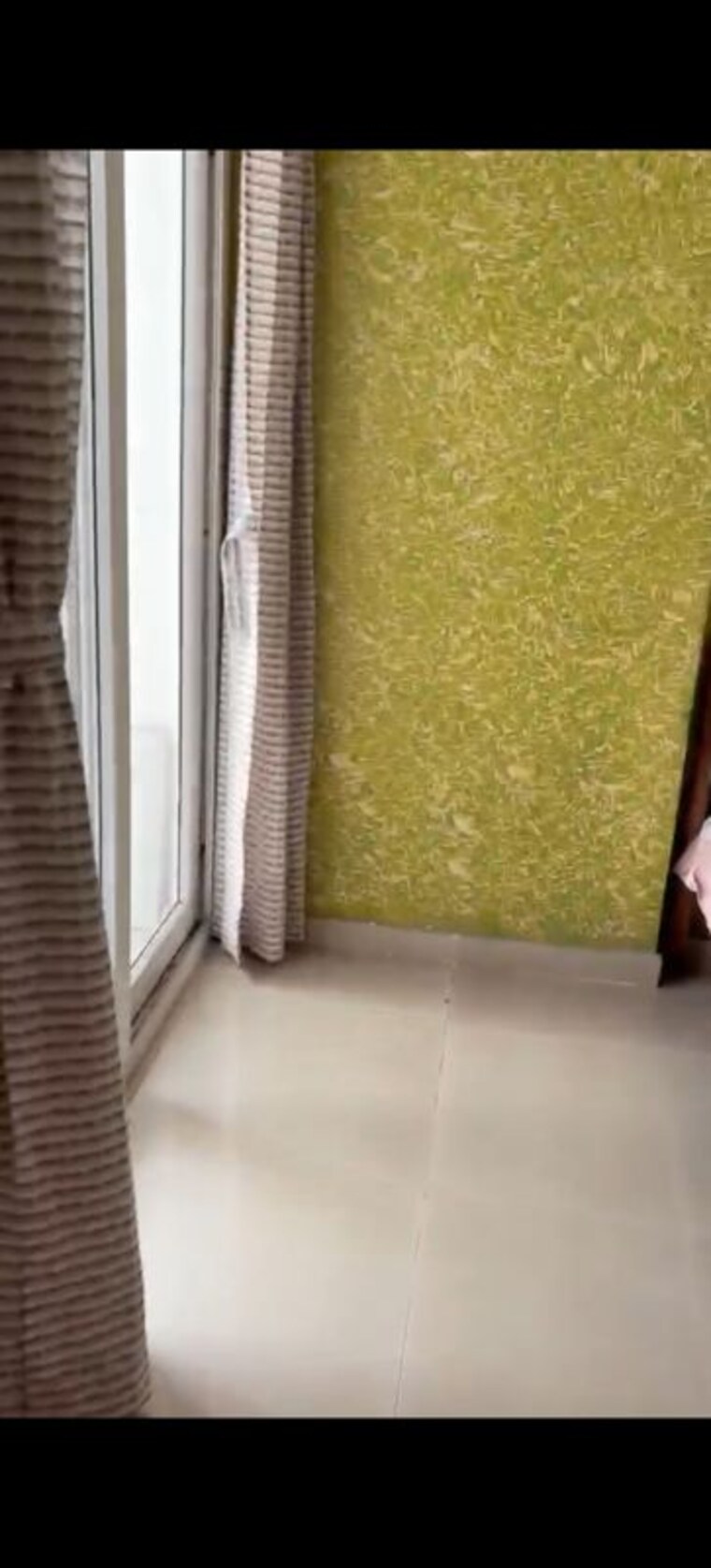 Room, antriksh-golf-view-ii 3 Bedroom 1345 Sq.Ft. Apartment In Sector 78 Noida 10572407