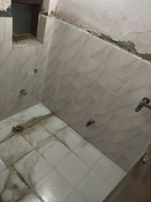 Balcony in 3.5 BHK Apartment at Royal Garden Estate, Sector 61 – for Rent