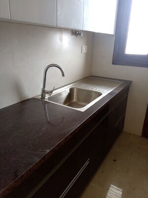 Kitchen in 4 BHK Apartment at Ireo Victory Valley, Sector 67 – for Rent