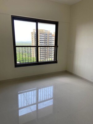 Room in 3 BHK Apartment at Kalpataru Srishti Namaah, Mira Road – for Sale