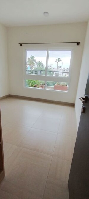 Room in 3 BHK Apartment at Karle Vario Homes, Hebbal – for Rent