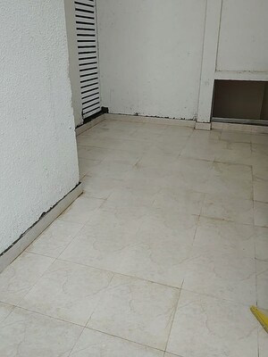 Room in 3 BHK Apartment at Karle Vario Homes, Hebbal – for Rent