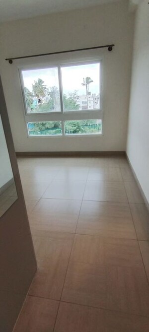 Room in 3 BHK Apartment at Karle Vario Homes, Hebbal – for Rent