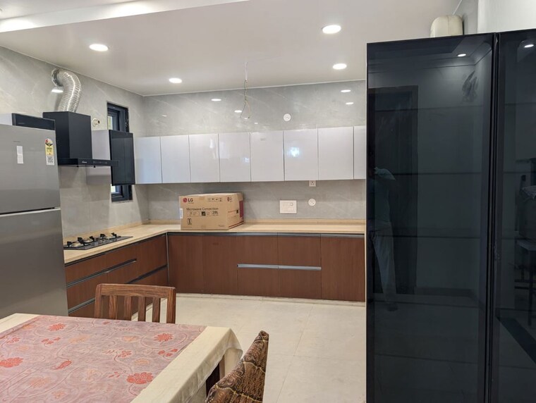 Kitchen, uday-arden-45 3 Bedroom 2000 Sq.Ft. Builder Floor In Sector 45 Gurgaon 10572467
