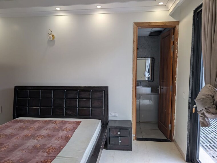 Room, uday-arden-45 3 Bedroom 2000 Sq.Ft. Builder Floor In Sector 45 Gurgaon 10572467