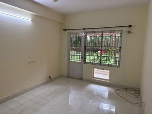 Room in 3 BHK Apartment at Prestige Monte Carlo, Yelahanka – for Rent