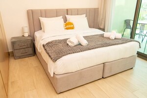 Bedroom in 2 BHK Apartment at Dosti Tulip, Balkum Pada – for Sale
