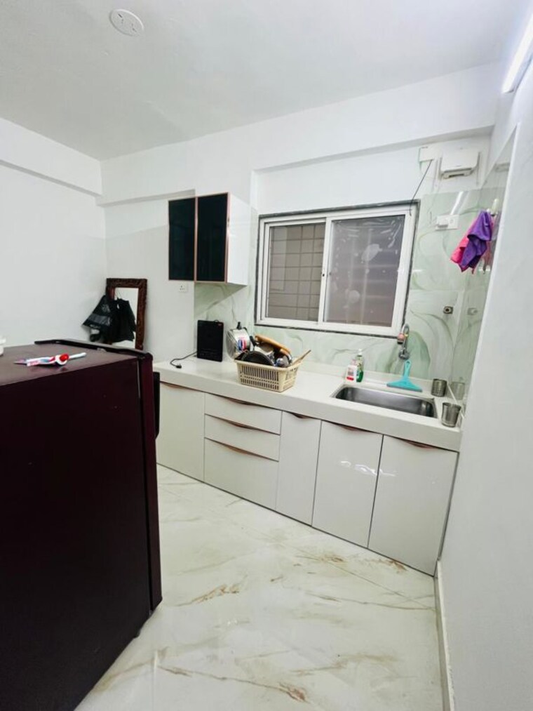 Kitchen, kalyani nagar 1 RK 300 Sq.Ft. Apartment In Kalyani Nagar Pune 10572485