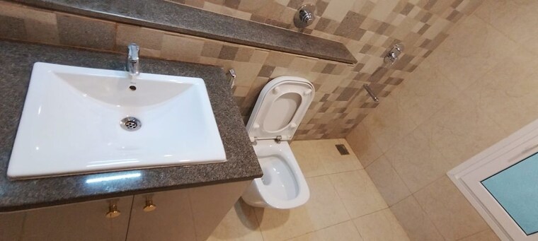 Bathroom, karle-vario-homes 3 Bedroom 1640 Sq.Ft. Apartment In Hebbal Bangalore 10572501