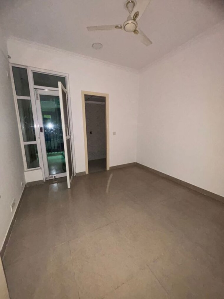 Room, gaur-city-2-16th-avenue 2 Bedroom 1060 Sq.Ft. Apartment In Sector 16c Greater Noida Greater Noida 10390000