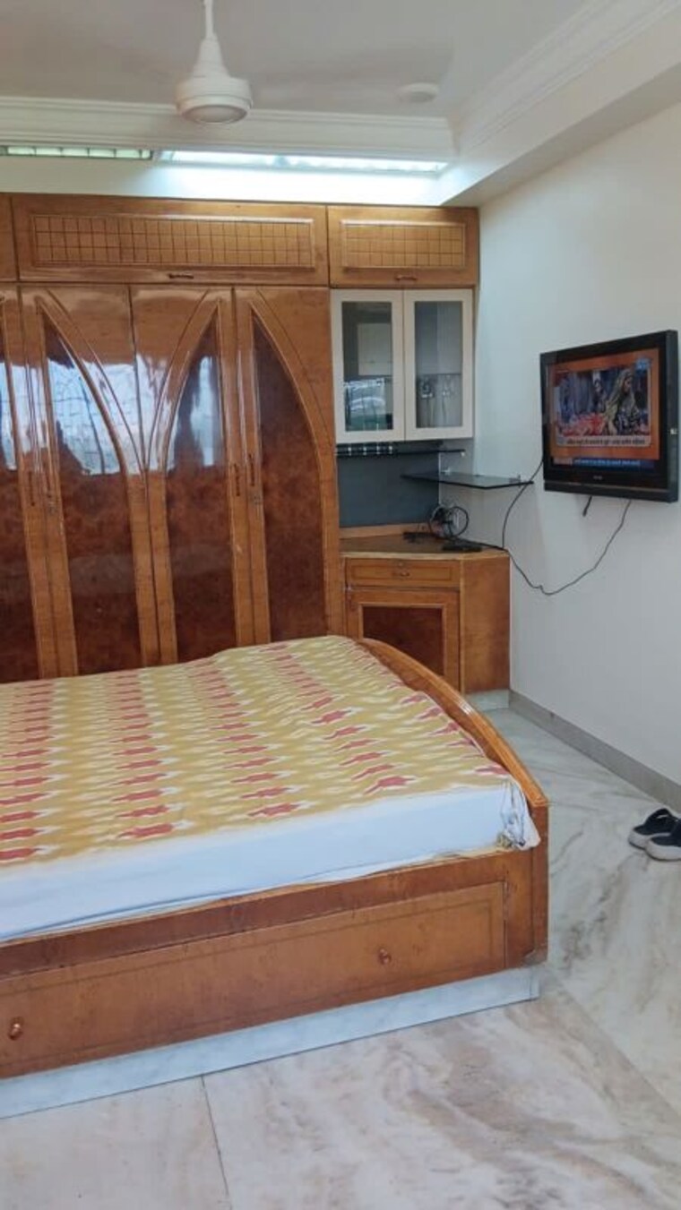 Bedroom, powai-cosmopolitan-chs 2 Bedroom 1050 Sq.Ft. Apartment In Powai Mumbai 10572539