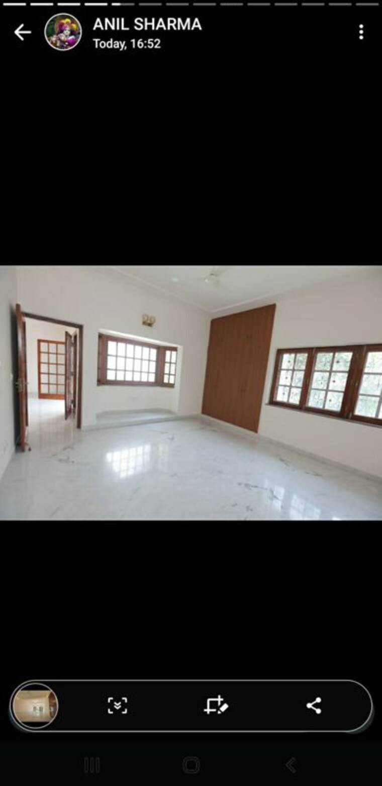 Bedroom, maharani bagh 6+ Bedroom 808 Sq.Yd. Independent House In Maharani Bagh Delhi 10572521