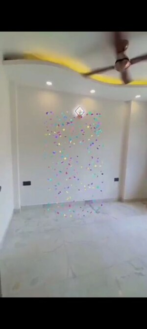 Room in 3 BHK Builder Floor at Govindpuri – for Sale