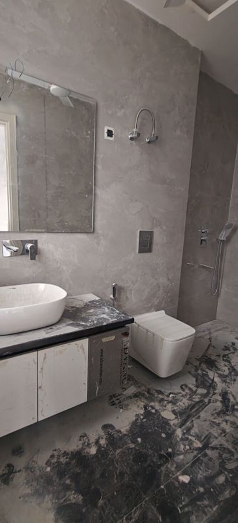 Bathroom, shanti kunj 4 Bedroom 3000 Sq.Ft. Builder Floor In Shanti Kunj Delhi 10572562