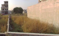 Plot For Sale in Eldeco Udyan II
