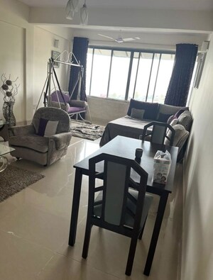 Gym in 1 BHK Apartment at Gitanjali Apartmnet, Colaba – for Rent