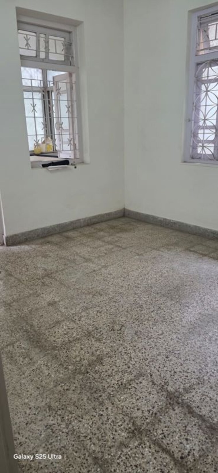 Room, mahim west 1 Bedroom 500 Sq.Ft. Apartment In Mahim West Mumbai 10572597