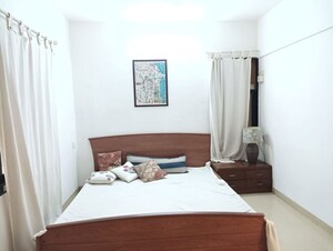 Bedroom in 2 BHK Apartment at Suchidham Complex, Goregaon East – for Rent