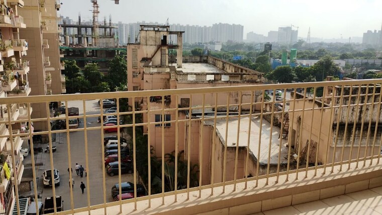 Exterior View, ajnara-homes 3 Bedroom 1385 Sq.Ft. Apartment In Sector 16b Greater Noida Greater Noida 10209113
