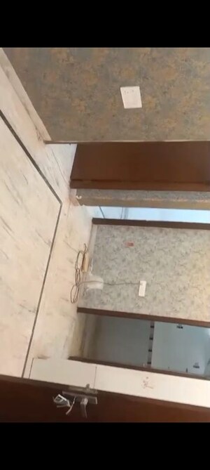  3 BHK Builder Floor at Govindpuri – for Rent