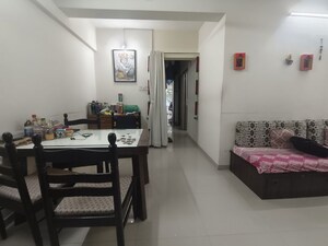 Living Room in 3 BHK Apartment at Mistry Complex, Andheri East – for Rent
