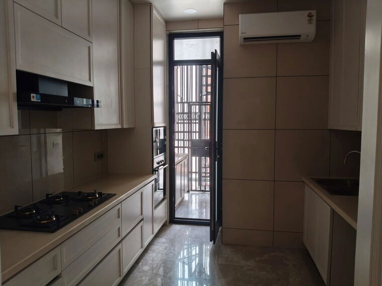 Kitchen, vasant vihar 3 Bedroom 2000 Sq.Ft. Apartment In Vasant Vihar Delhi 10572660