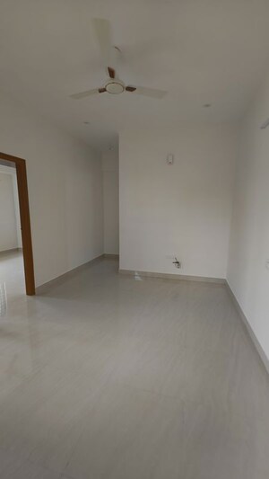 Room in 1 BHK Apartment at Rajaji Nagar – for Rent