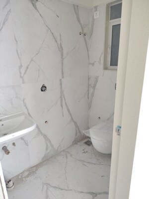 Bathroom in 2 BHK Apartment at Swastik Platinum Apartment, Vikhroli East – for Rent