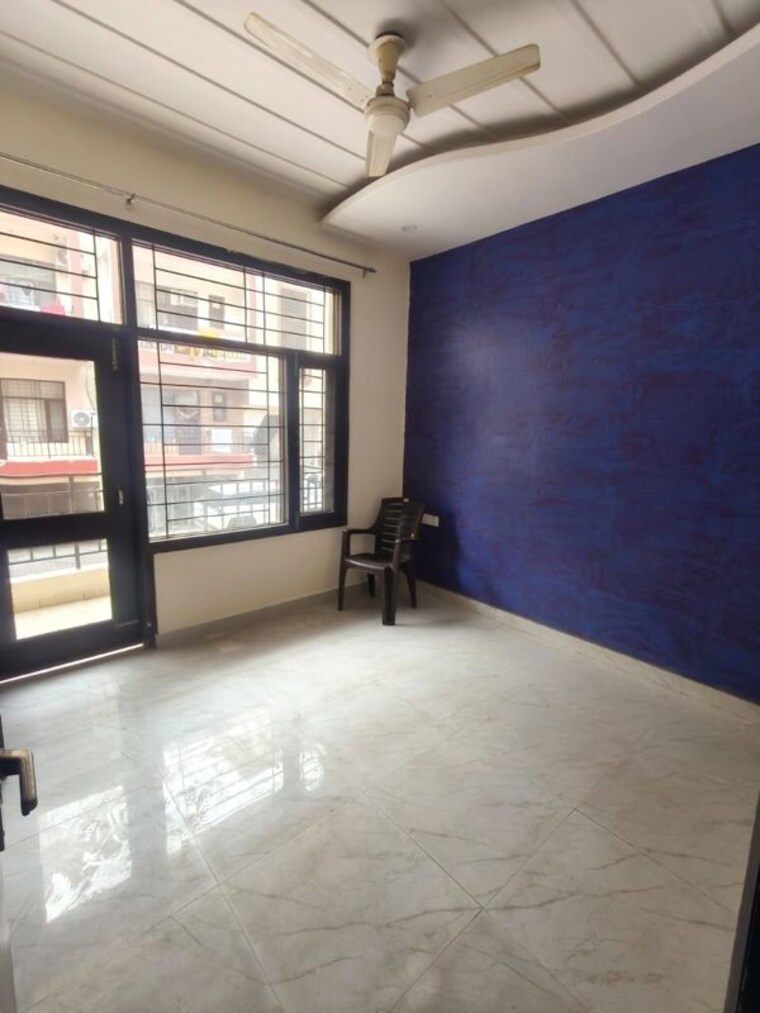 Room, pir machalla 3 Bedroom 1350 Sq.Ft. Apartment In Pir Machalla Zirakpur 10572670