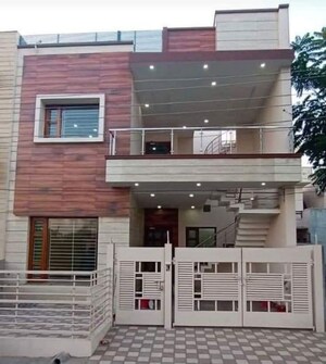  Villa For Sale in Pirayari