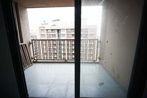 Room in 3 BHK Apartment at Zundal – for Sale