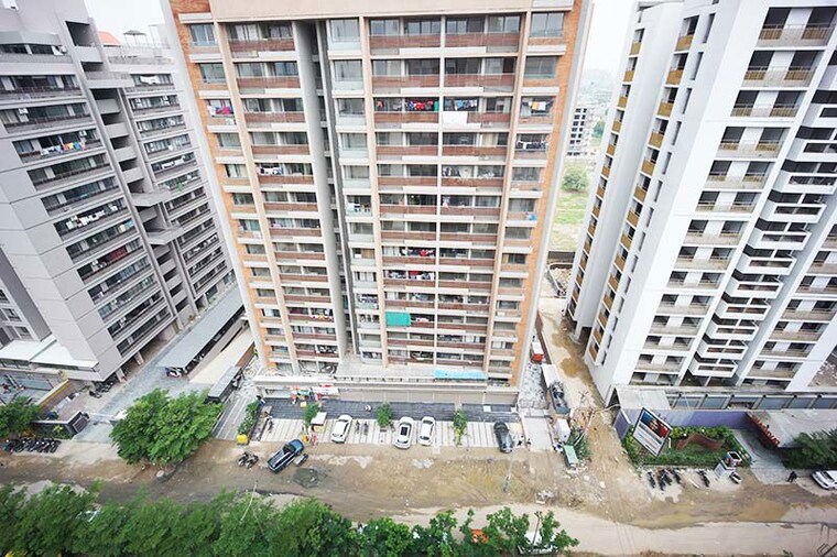 Exterior View, zundal 3 Bedroom 205 Sq.Yd. Apartment In Zundal Ahmedabad 10572682