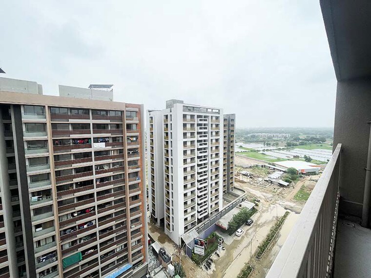 Exterior View, zundal 3 Bedroom 205 Sq.Yd. Apartment In Zundal Ahmedabad 10572682
