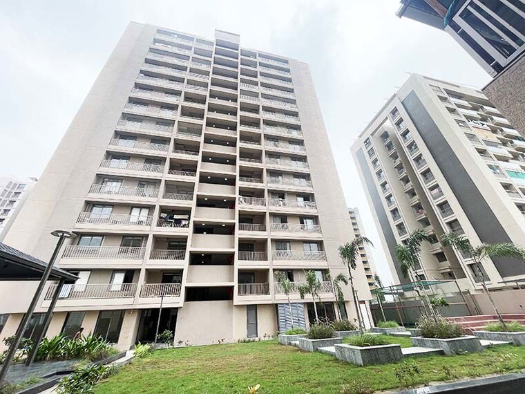 Exterior View, zundal 3 Bedroom 205 Sq.Yd. Apartment In Zundal Ahmedabad 10572682