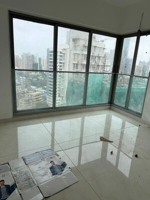 Room in 1 BHK Apartment at Siddhivinayak Habitats, Dadar West – for Sale