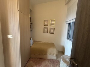 Living Room in 4 BHK Apartment at Piramal Mahalaxmi, Mahalaxmi – for Rent